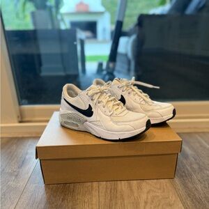 Nike Women's Athletic Shoes - White and Black